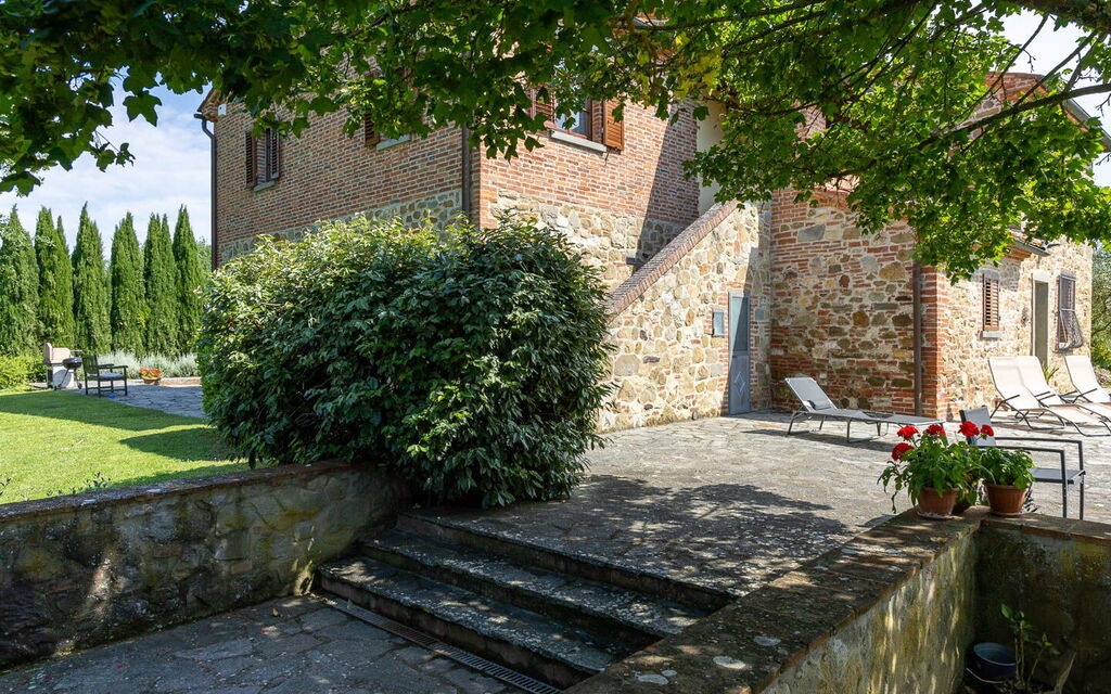 Podere Il Pozzangone, Lucignano: Autunno, Estate, Giardino, Primavera