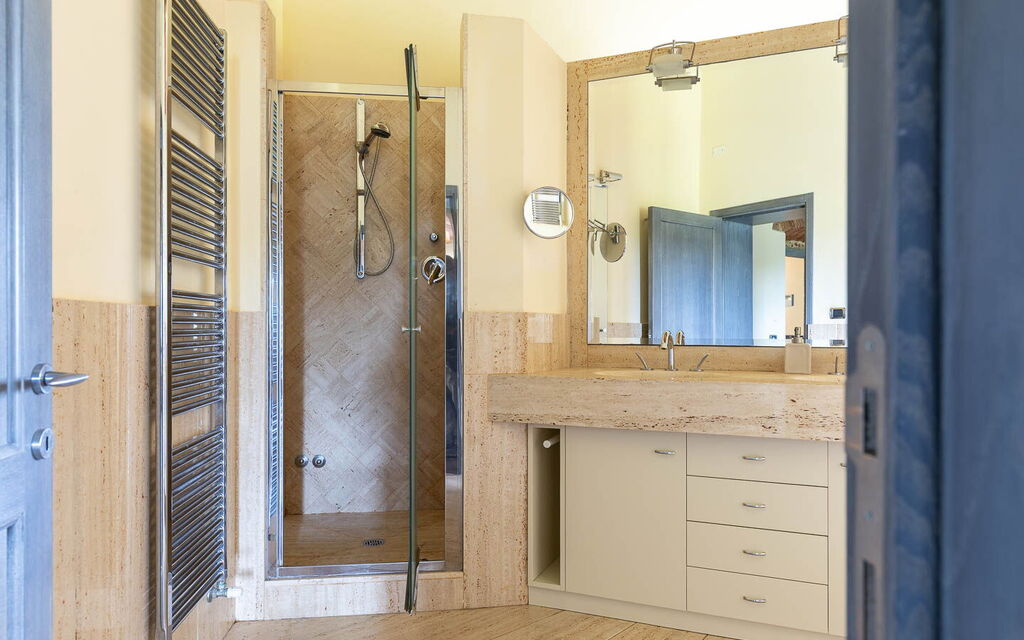 Podere Il Pozzangone, Lucignano: Autunno, Bagno, Estate, Primavera