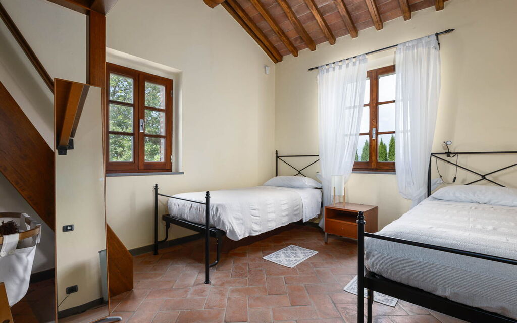 Podere Il Pozzangone, Lucignano: Autunno, Camera da letto, Estate, Primavera