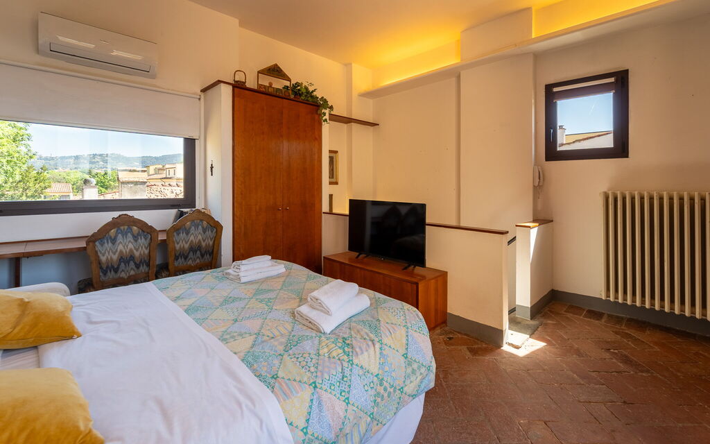 Casa dello Scrittore: Autumn, Bedroom, Spring, Summer