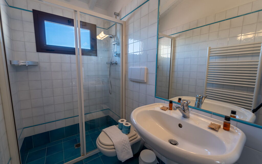 Casa dello Scrittore: Autumn, Bathroom, Spring, Summer