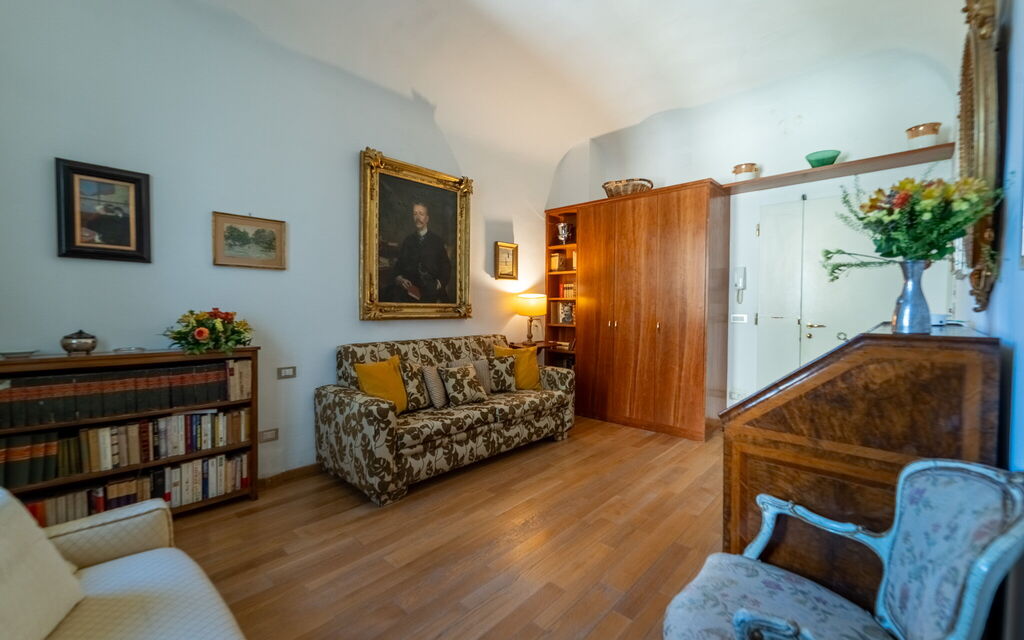 Casa dello Scrittore: Autumn, Living Room, Spring, Summer