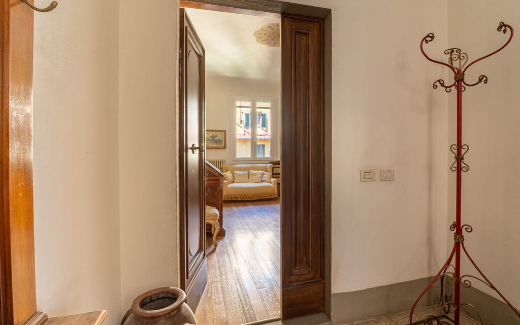 Casa dello Scrittore: Autunno, Entrata Principale, Estate, Primavera