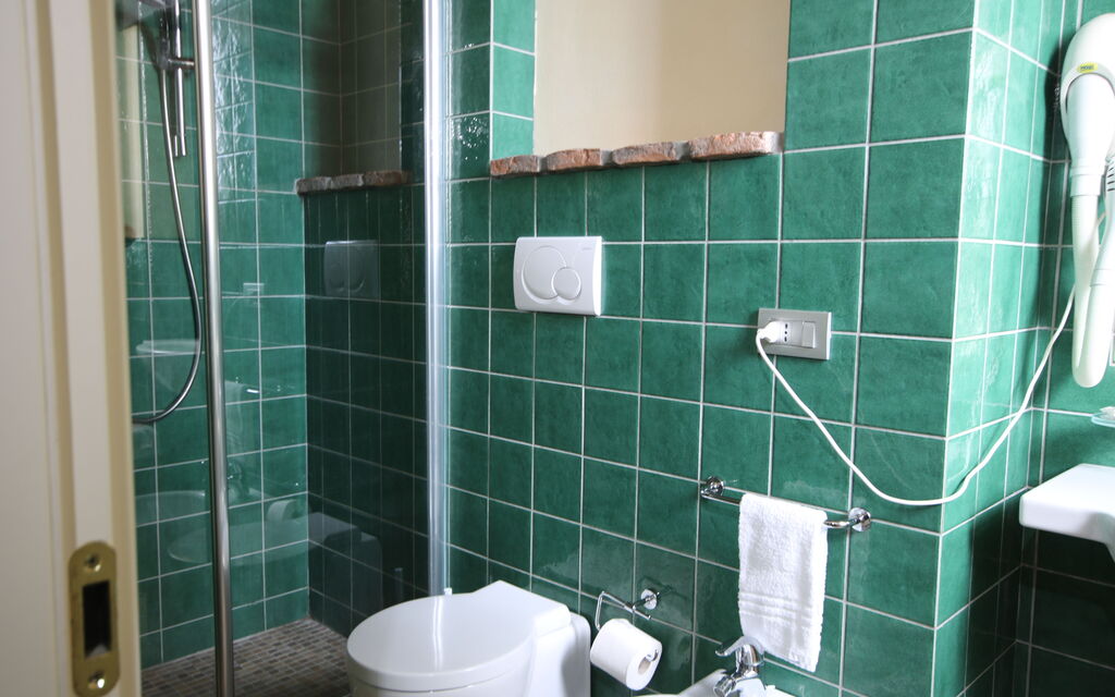 Residence Borgodamare - : Autumn, Bathroom, Spring, Summer