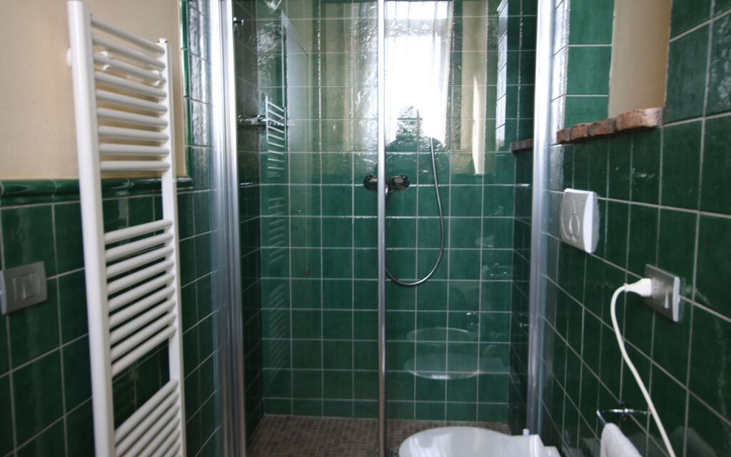 Residence Borgodamare - : Autumn, Bathroom, Spring, Summer