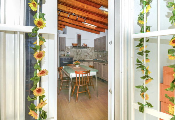 Villa Mameli: Autumn, Kitchen, Spring, Summer