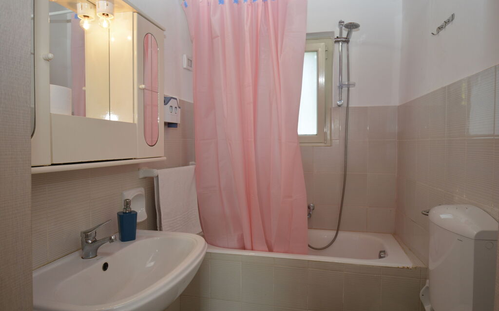 Villa Mameli: Autumn, Bathroom, Spring, Summer
