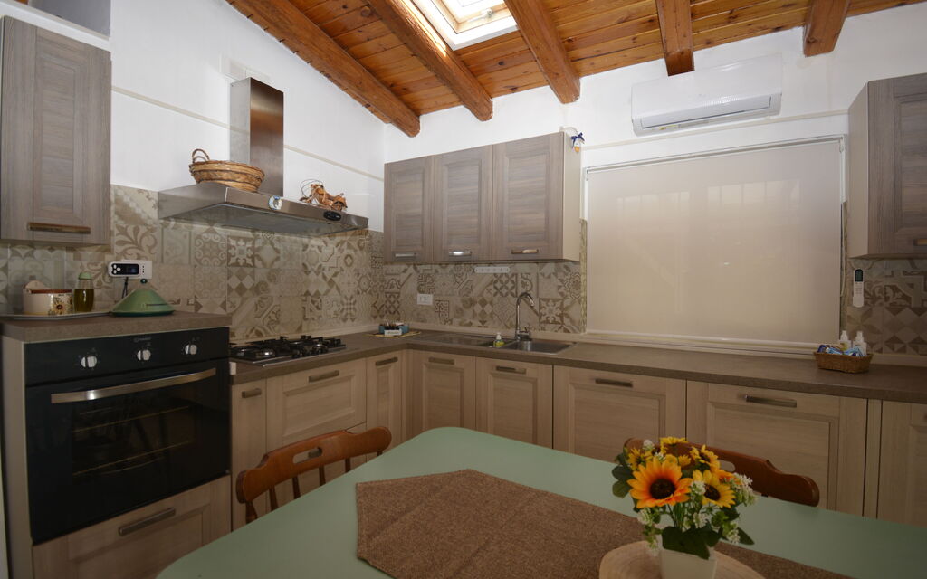 Villa Mameli: Autumn, Kitchen, Spring, Summer