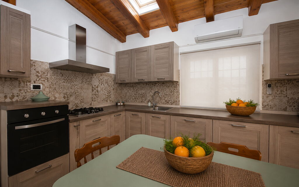 Villa Mameli: Autunno, Cucina, Estate, Primavera
