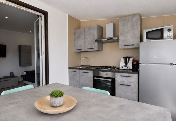 Villa Giugiola: Autumn, Kitchen, Spring, Summer