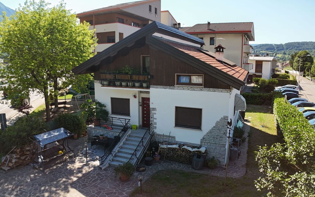 House Angy: Autumn, Building Exterior, Spring, Summer