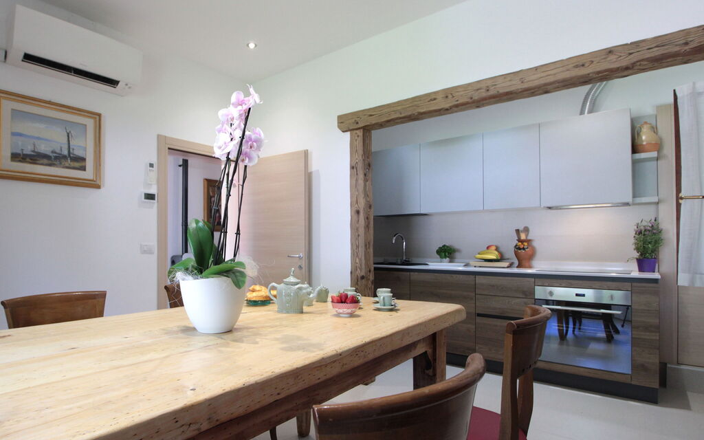 House Angy: Autumn, Kitchen, Spring, Summer