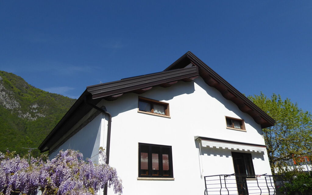 House Angy: Autumn, Garden, Spring, Summer