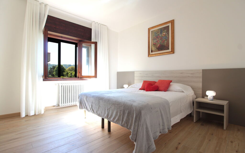 House Angy: Autumn, Bedroom, Spring, Summer