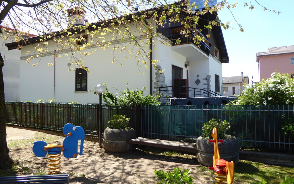 House Angy: Activities, Autumn, Outdoor, Spring, Summer