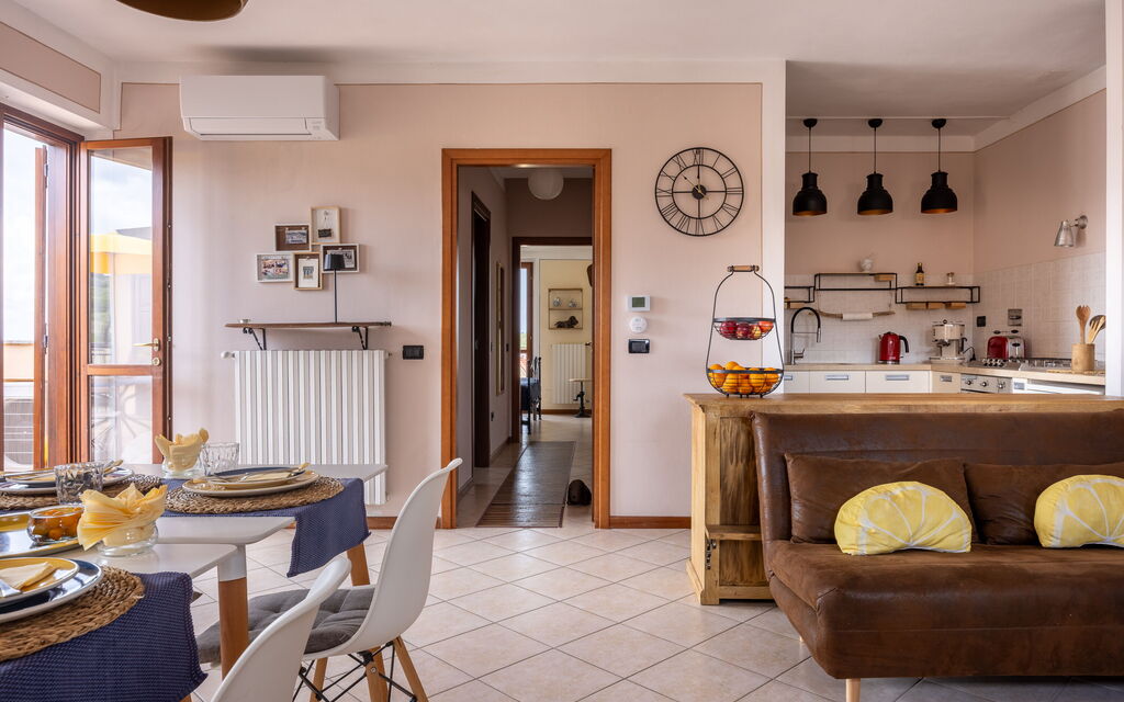 Terrazza sulla Luna, Casciana Terme: Autumn, Kitchen, Living Room, Spring, Summer