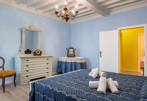 Il Cipresso, Casa dei Nonni, Cortona: Autumn, Bedroom, Spring, Summer