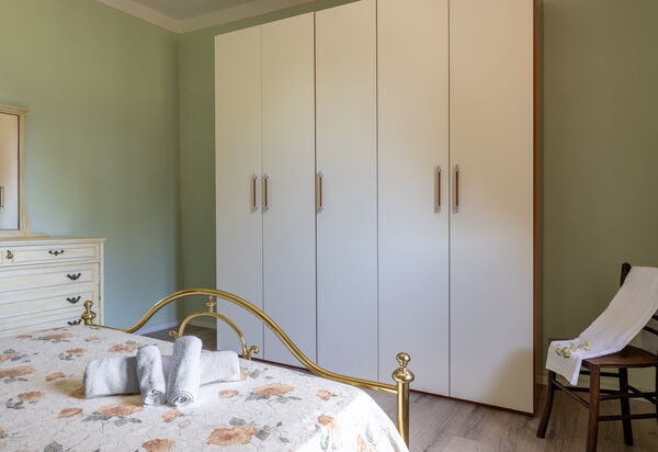 Il Cipresso, Casa dei Nonni, Cortona: Autumn, Bedroom, Spring, Summer