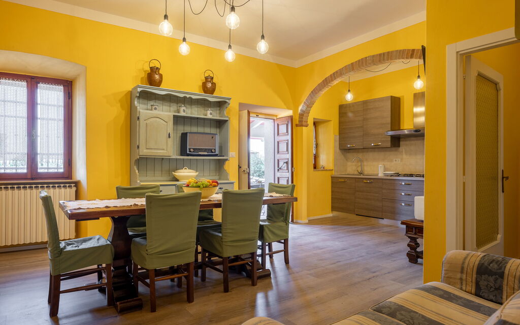 Il Cipresso, Casa dei Nonni, Cortona: Autumn, Kitchen, Spring, Summer