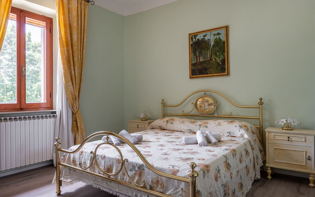 Il Cipresso, Casa dei Nonni, Cortona: Autumn, Bedroom, Spring, Summer