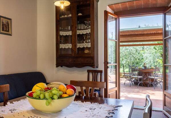 Il Cipresso, Casa Lucia, Cortona: Autumn, Living Room, Spring, Summer