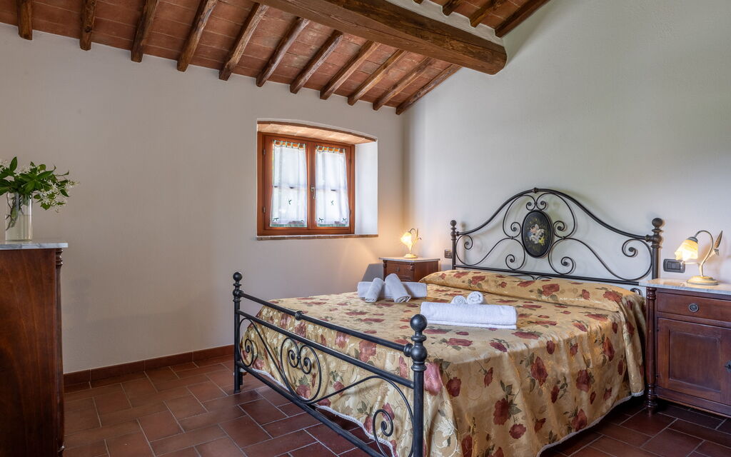 Il Cipresso, Casa Lucia, Cortona: Autumn, Bedroom, Spring, Summer