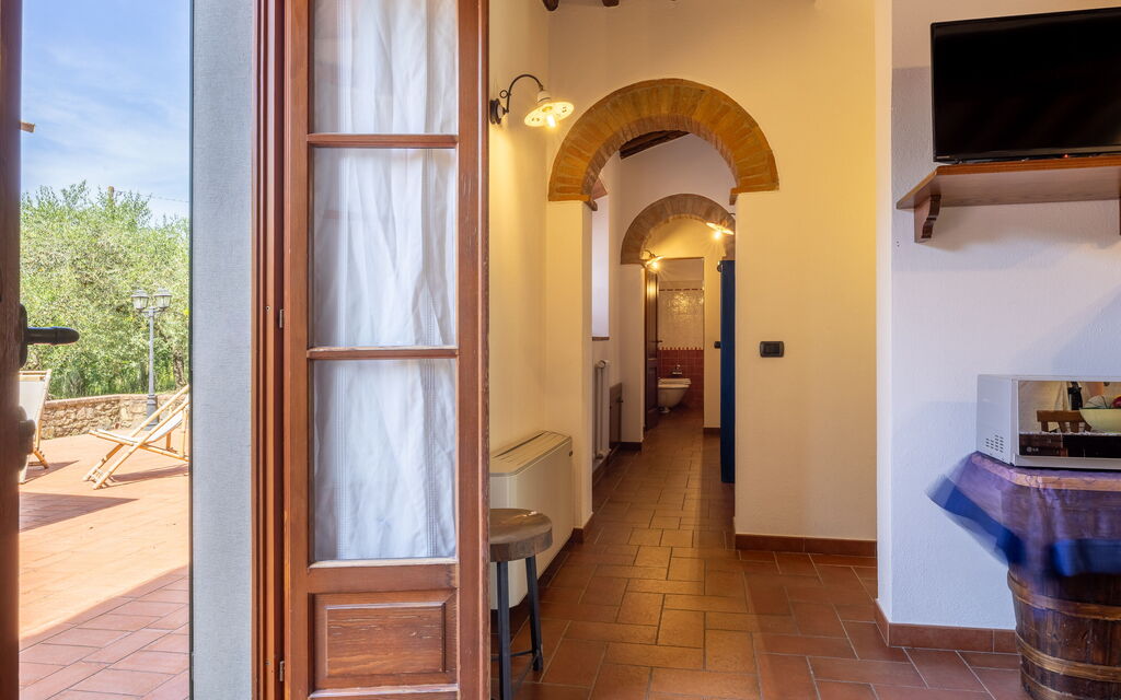 Il Cipresso, Casa Lucia, Cortona: Autumn, Kitchen, Living Room, Spring, Summer