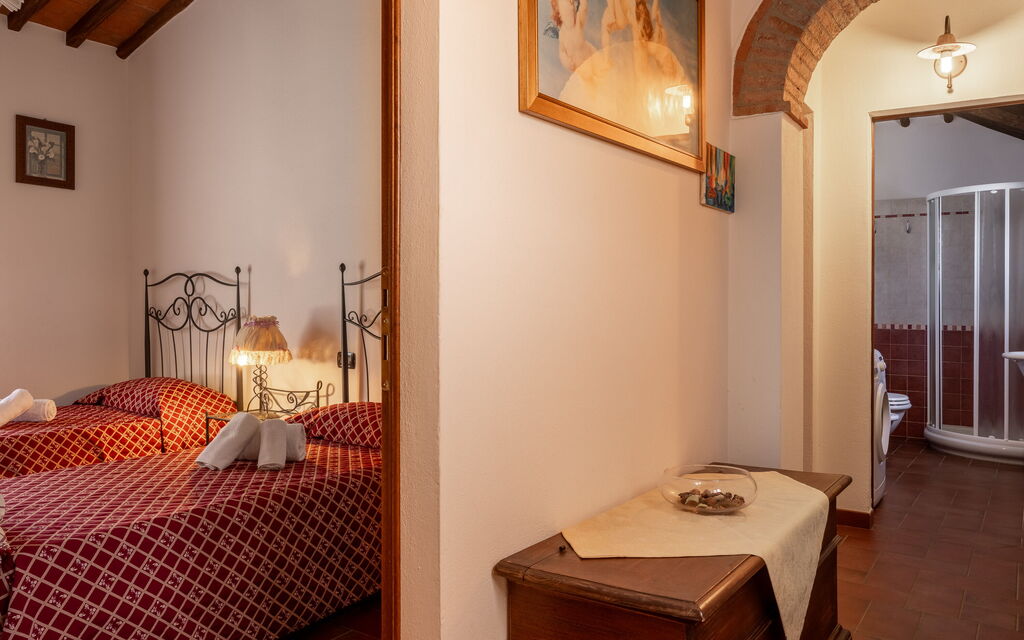 Il Cipresso, Casa Martina, Cortona: Autumn, Bedroom, Spring, Summer