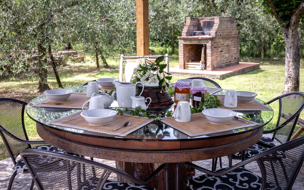 Il Cipresso, Casa Martina, Cortona: Autumn, Garden, Spring, Summer