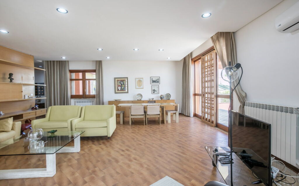 Villa Billona: Autunno, Estate, Primavera, Sala da pranzo, Soggiorno