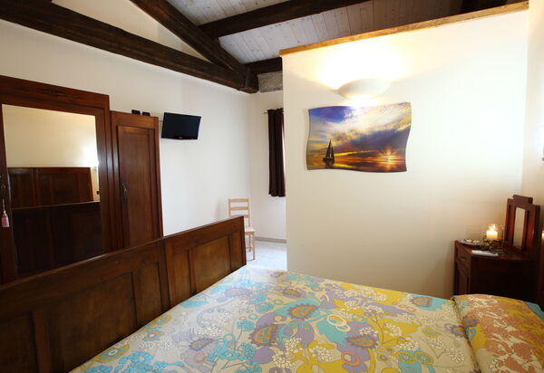 Casale dei Ciliegi: Autumn, Bedroom, Spring, Summer