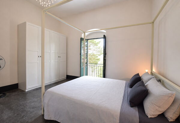 Villa Chiaramonte Gulfi: Autumn, Bedroom, Spring, Summer