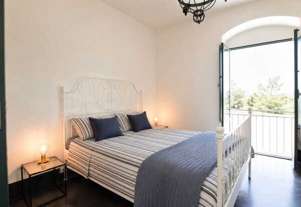 Villa Chiaramonte Gulfi: Autumn, Bedroom, Spring, Summer