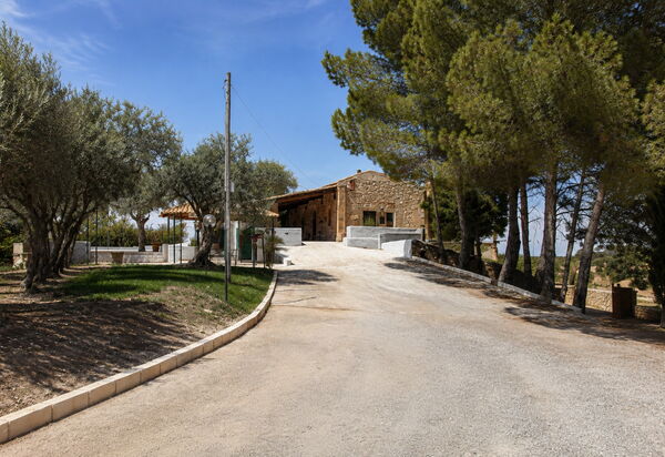 Villa Chiaramonte Gulfi: Autumn, Garden, Spring, Summer