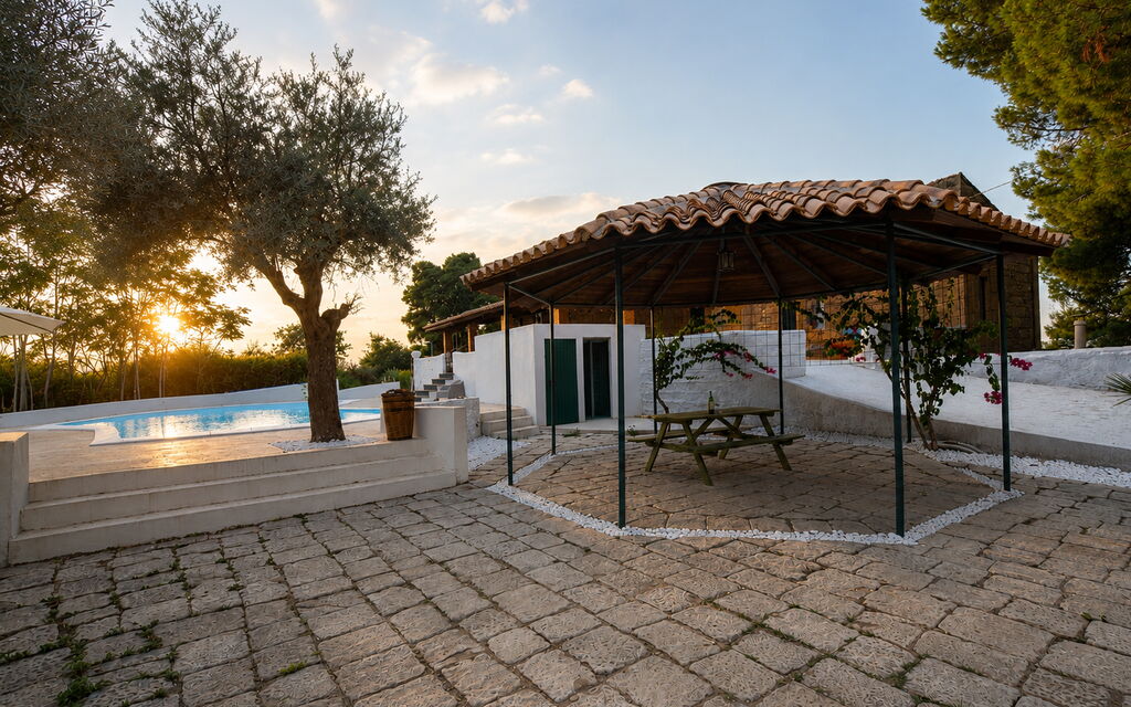 Villa Chiaramonte Gulfi: Autumn, Spring, Summer