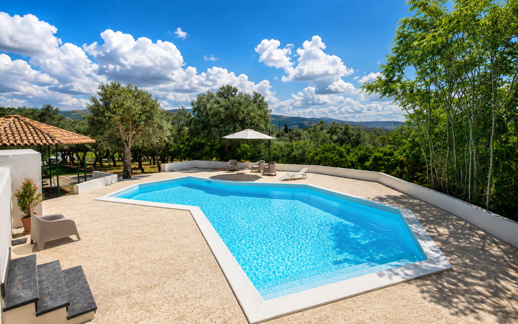 Villa Chiaramonte Gulfi: Autumn, Pool, Spring, Summer