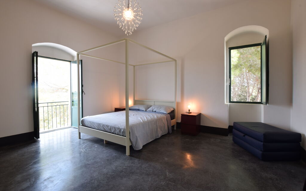 Villa Chiaramonte Gulfi: Autunno, Camera da letto, Estate, Primavera