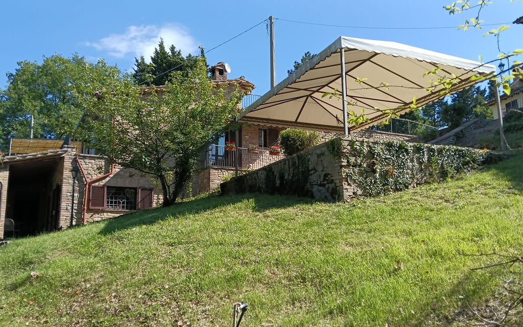 House in the Woods, Pool and Relax in Umbria: Autumn, Garden, Spring, Summer