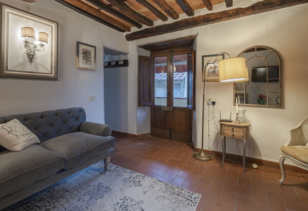 La Casa del Grillo Parlante: Autumn, Living Room, Spring, Summer
