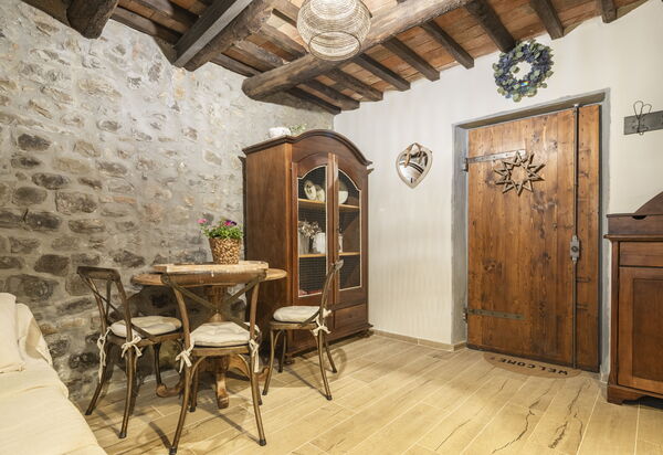 La Casa del Grillo Parlante: Autumn, Living Room, Spring, Summer