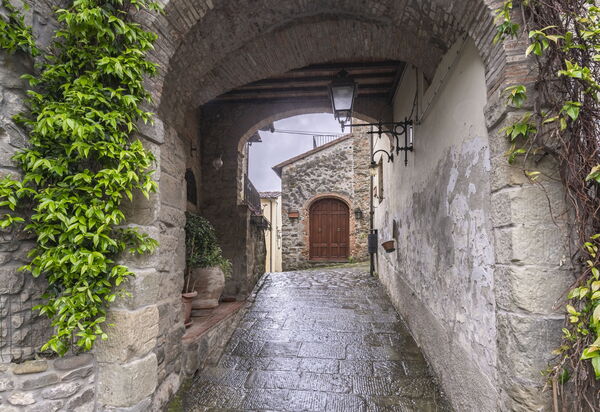 La Casa del Grillo Parlante: Autumn, Building Exterior, Outdoor, Spring, Summer