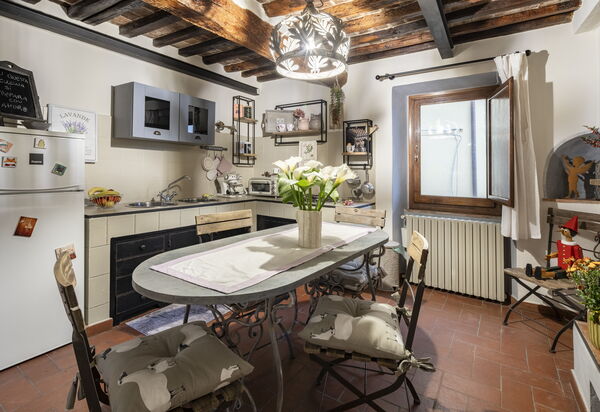 La Casa del Grillo Parlante: Autumn, Dining Room, Kitchen, Spring, Summer