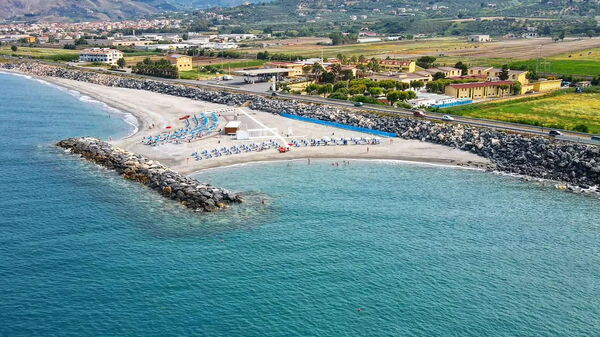 Baia di Tempsa Beach and Sea: Autumn, Building Exterior, Spring, Summer