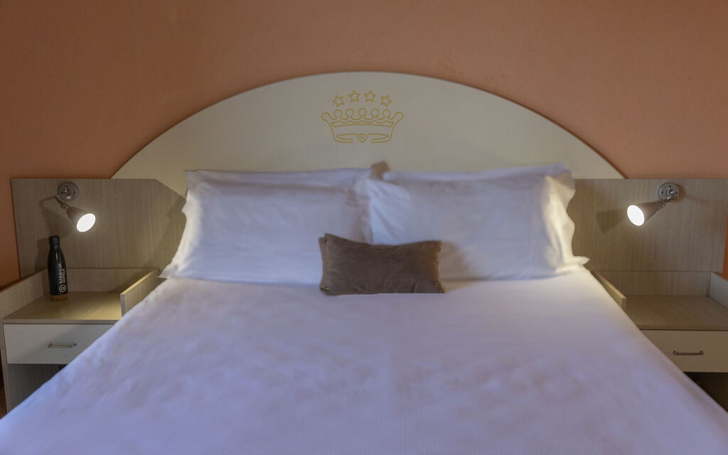 Baia di Tempsa Beach and Sea - : Autumn, Bedroom, Spring, Summer