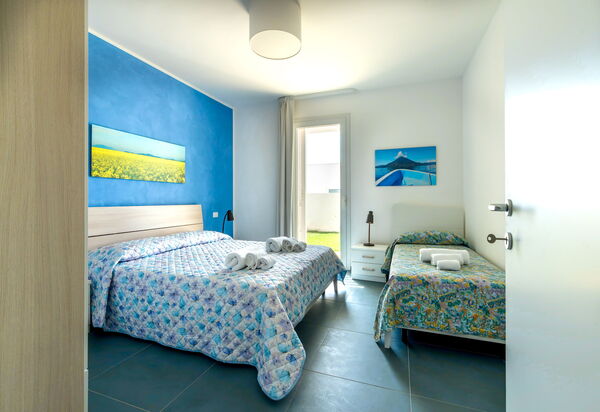 A Casa di Chica: Autumn, Bedroom, Spring, Summer