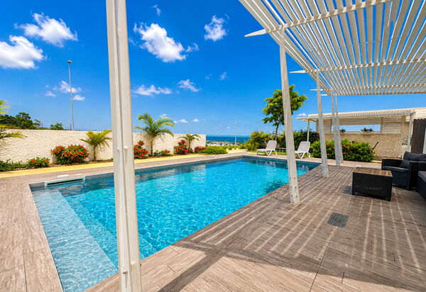 A Casa di Chica: Autumn, Pool, Spring, Summer