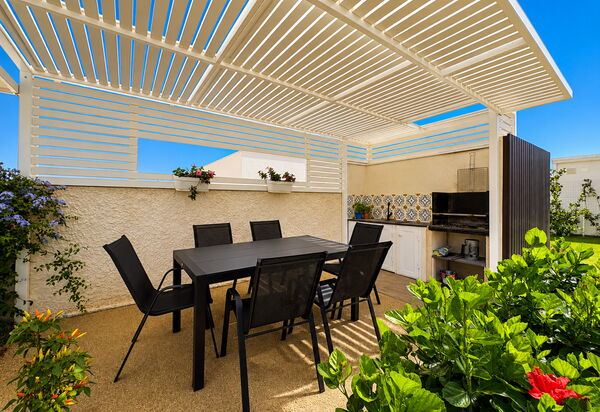 A Casa di Chica: Autumn, Pool, Spring, Summer
