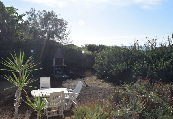 Punta Braccetto Fronte Mare: Autunno, Estate, Primavera