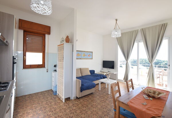Punta Braccetto Fronte Mare: Autunno, Cucina, Estate, Primavera, Soggiorno