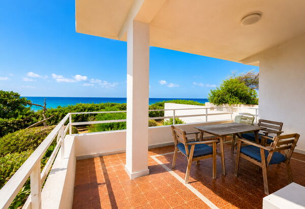 Punta Braccetto Fronte Mare: Autumn, Balcony / Terrace / Patio, Building Exterior, Garden, Spring, Summer